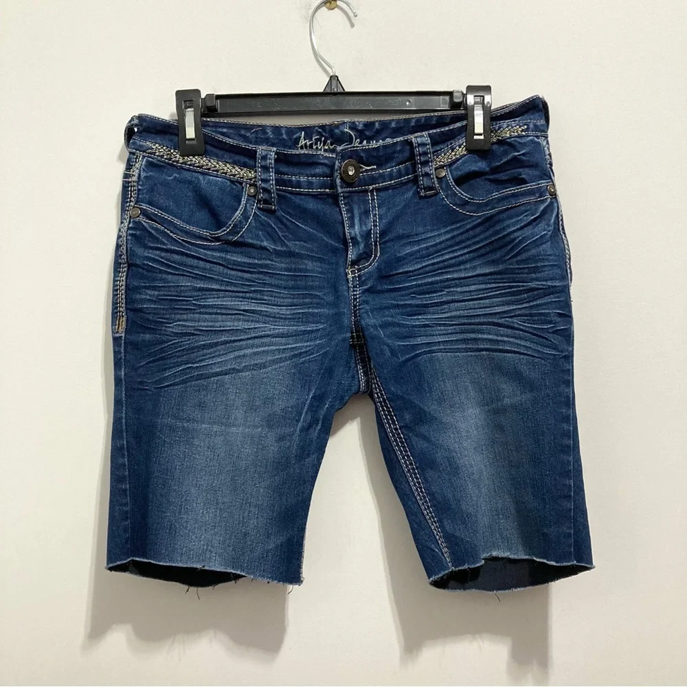♦️Ariya Jeans Blue Jean Bermuda Shorts Denim Jorts , size 7/8